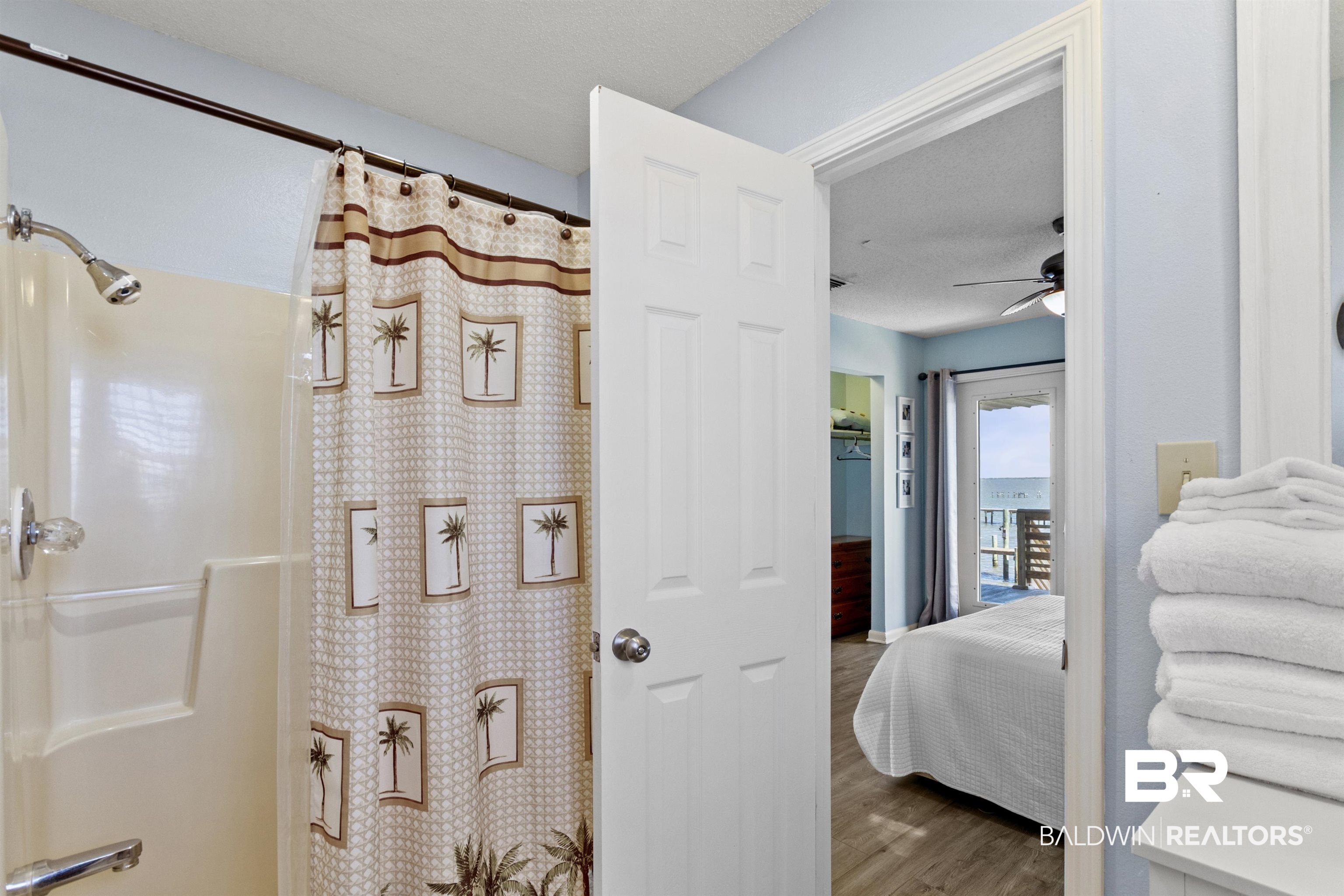 622 Boykin Court North Gulf Shores, AL 36542 - Photo 29 of 44 BATHROOM TWO