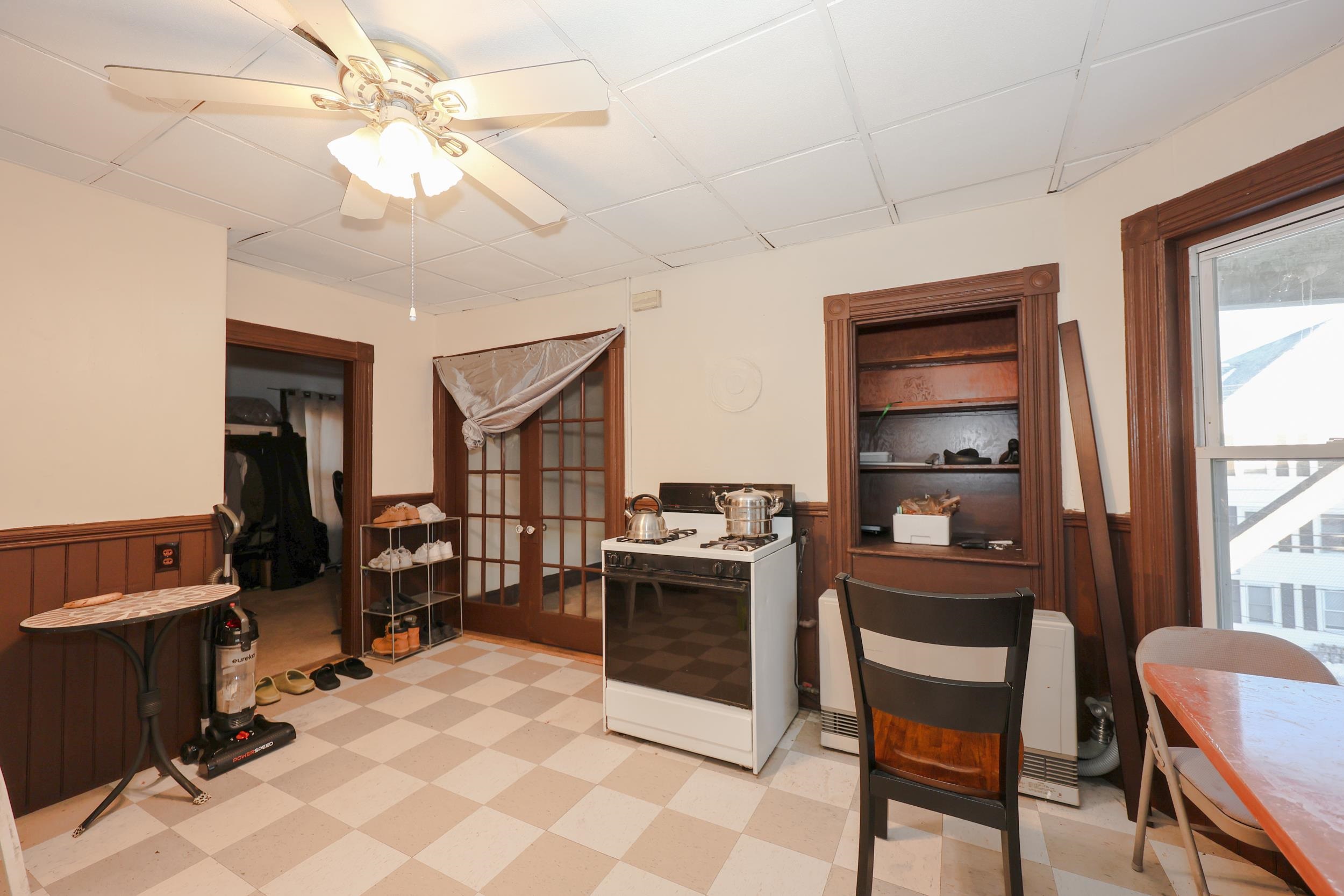 180 Beech Street Manchester, NH 03103 - Photo 34 of 45