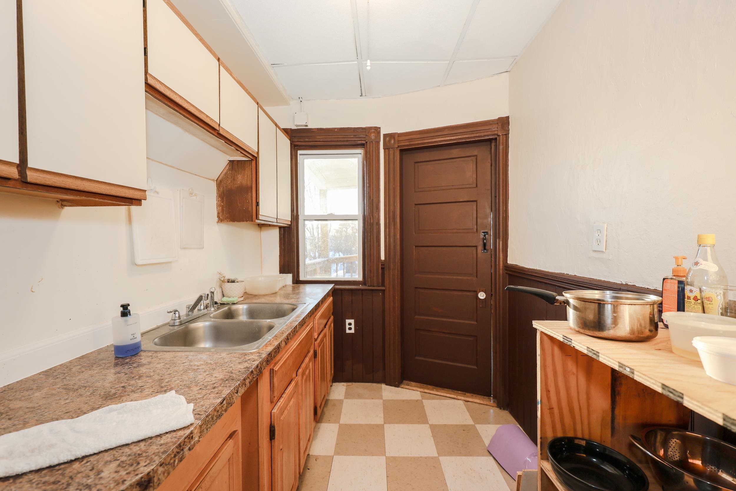 180 Beech Street Manchester, NH 03103 - Photo 36 of 45