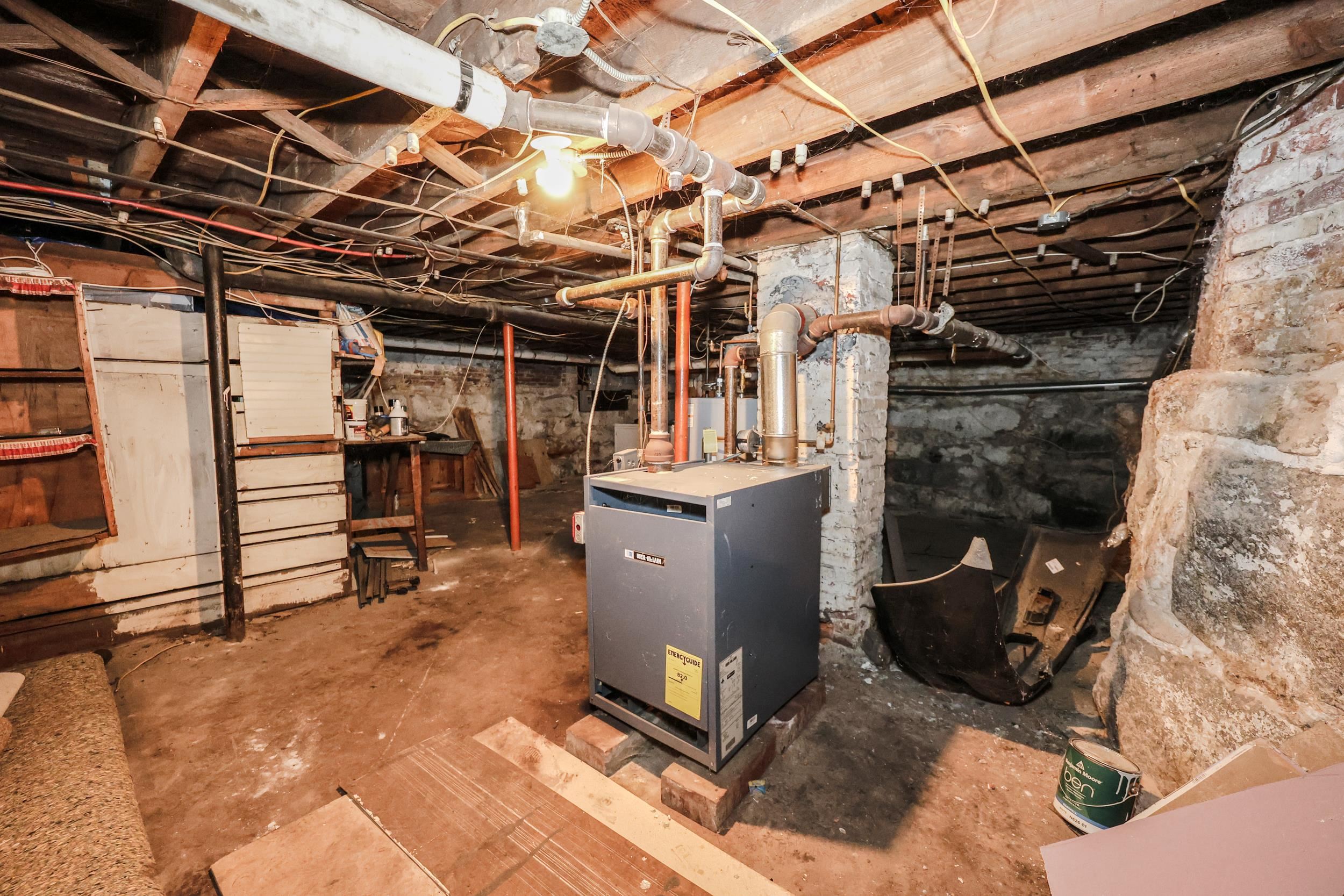 180 Beech Street Manchester, NH 03103 - Photo 42 of 45