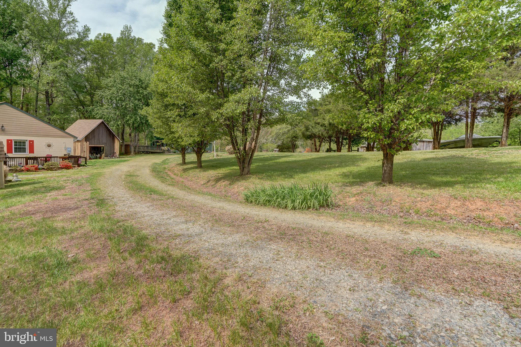 516 Apple Grove Road Mineral, VA 23117 - Photo 5 of 91