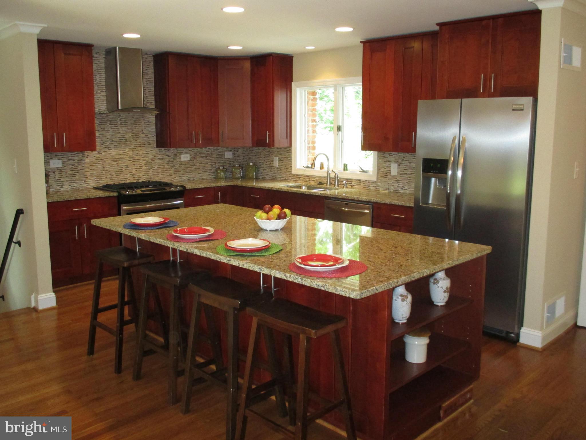 9611 Byeforde Road Kensington, MD 20895 - Photo 7 of 21 Kitchen