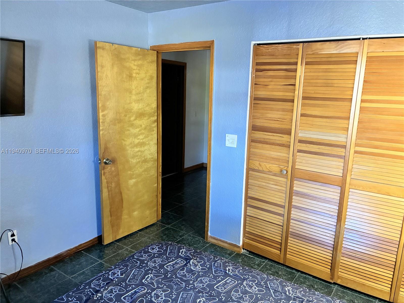 8564 Southwest 210th Terrace Cutler Bay, FL 33189 - Photo 14 of 18