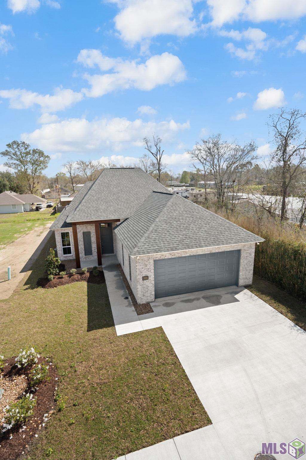 16280 Fort St-john Street Prairieville, LA 70769 - Photo 2 of 19