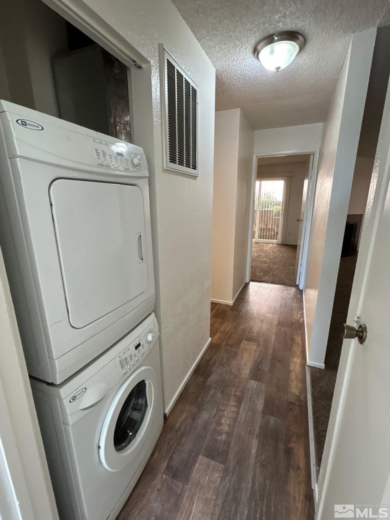 2904 Tierra Verde West Reno, NV 89512 - Photo 9 of 23 Photo 8
