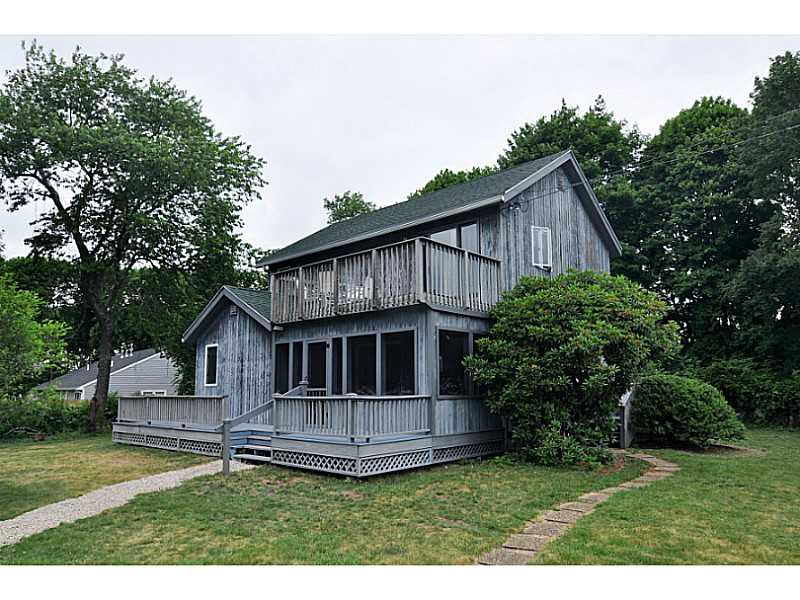 872 Boston Neck Road Narragansett, RI 02882 - Photo 1 of 23 Exterior Front.