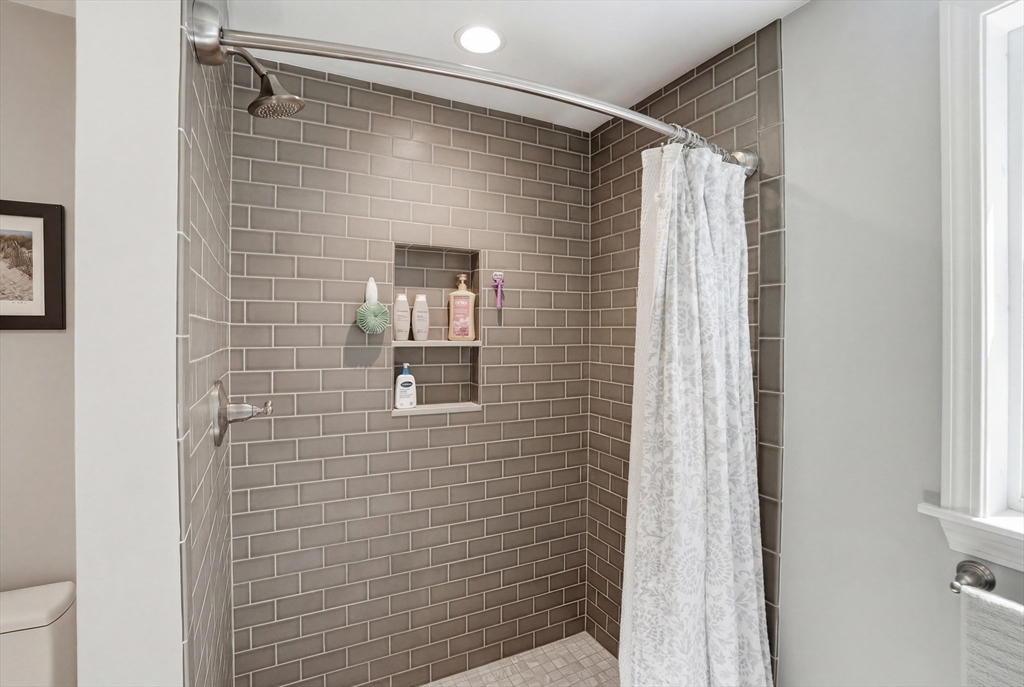 61 Stoney Weir Road Halifax, MA 02338 - Photo 36 of 42