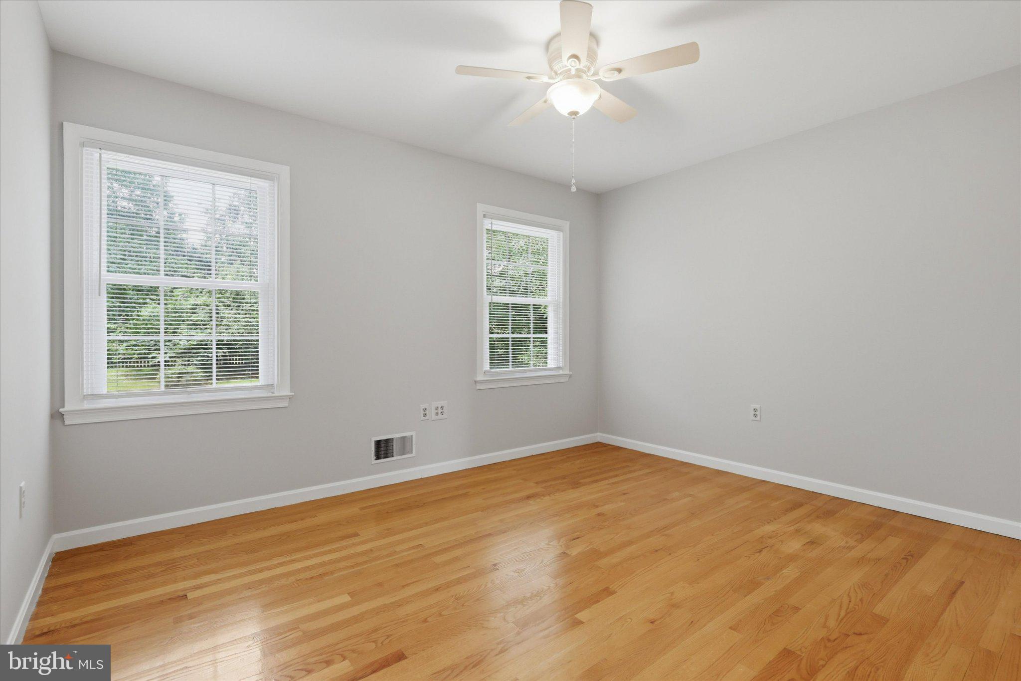 7007 Runnymeade Court Frederick, MD 21702 - Photo 18 of 37 Bright and airy room with natural light.