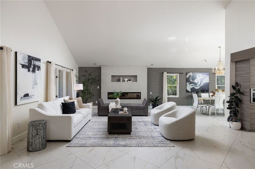 27773 Hidden Trail Road Laguna Hills, CA 92653 - Photo 4 of 25