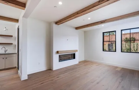$4,800,000 | 832 Conestoga Court, Encinitas, CA 92024