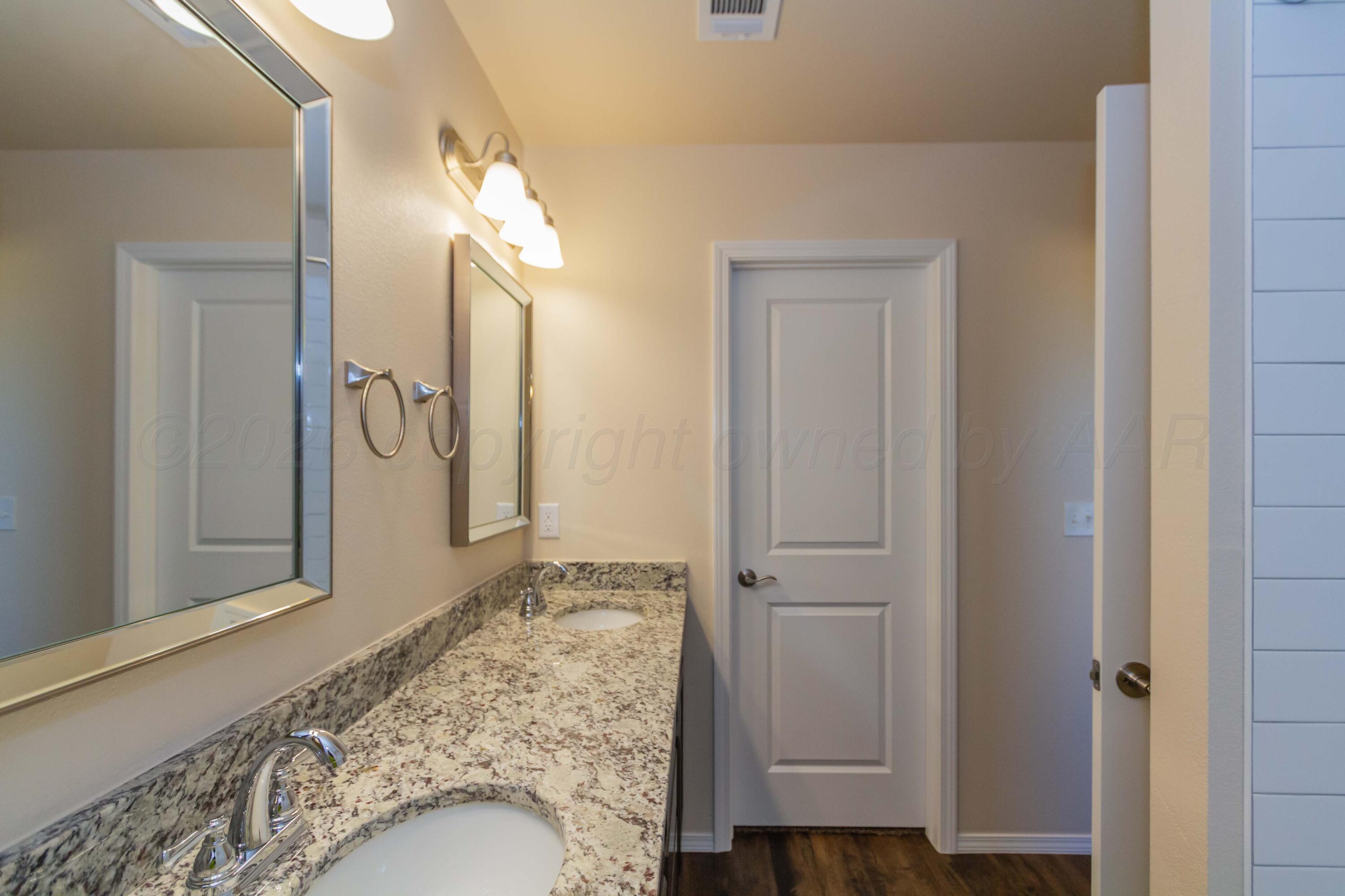 4610 Locker Street Amarillo, TX 79118 - Photo 13 of 29 PRIMARY BATH