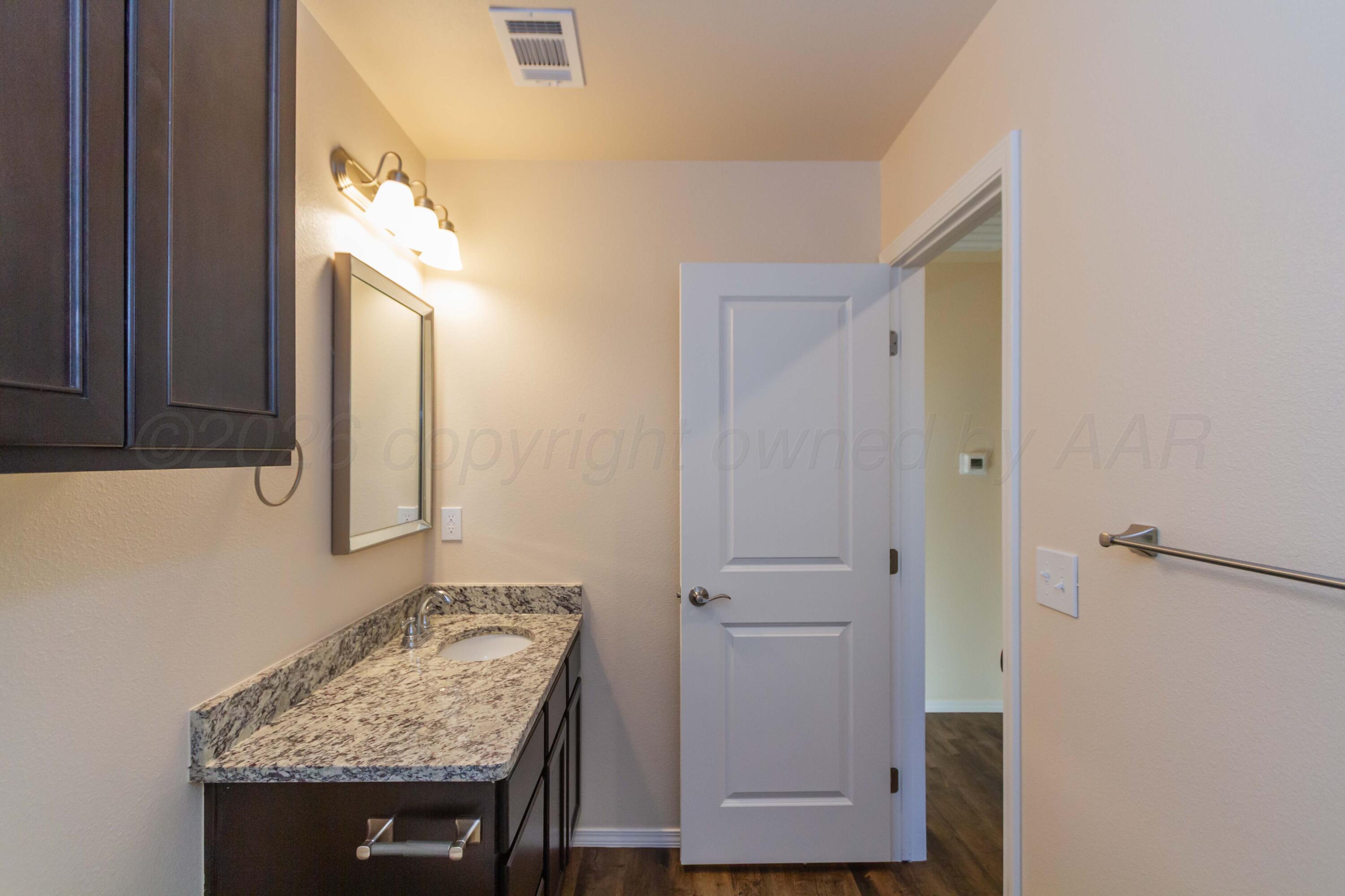 4610 Locker Street Amarillo, TX 79118 - Photo 26 of 29 BATHROOM 2