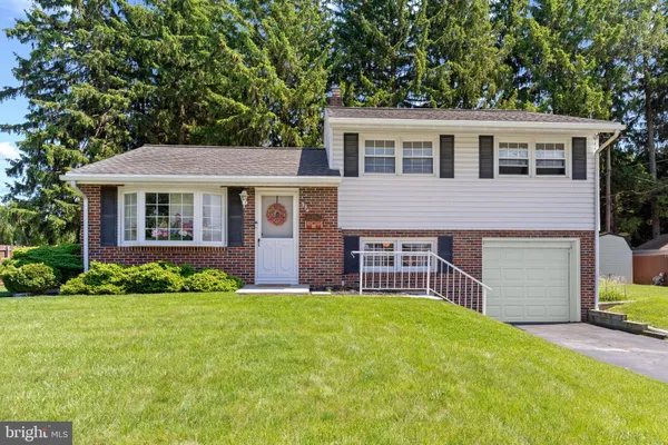 $318,000 | 334 Ernst Road, Reading, PA 19601