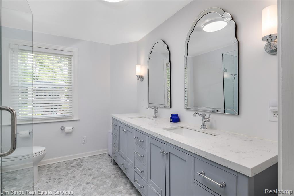 219 McMillan Road Grosse Pointe Farms, MI 48236 - Photo 17 of 25