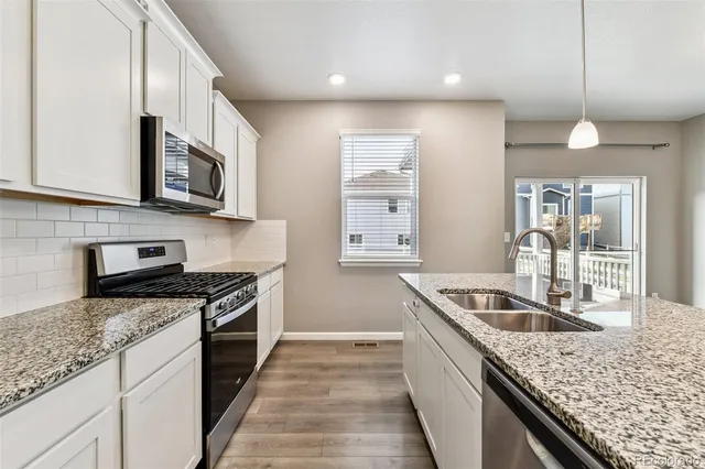 $3,200 | 4799 Rosette Lane, Castle Rock, CO 80104