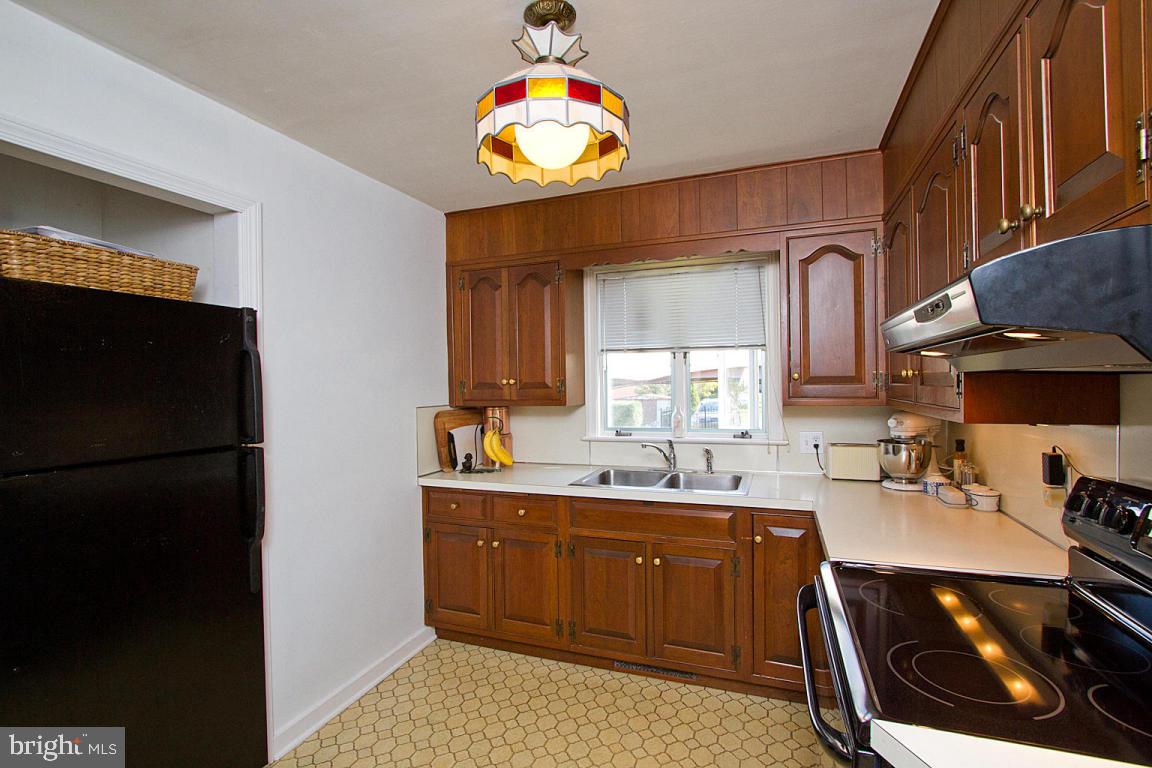 22 Sycamore Road Ephrata, PA 17522 - Photo 13 of 38 Gallery Image 13