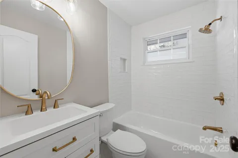 $615,000 | 4937 Vincent Lane, Charlotte, NC 28210