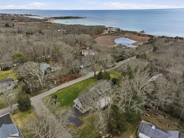 $1,995,000 | 19 Nemasket Road, Falmouth, MA 02540