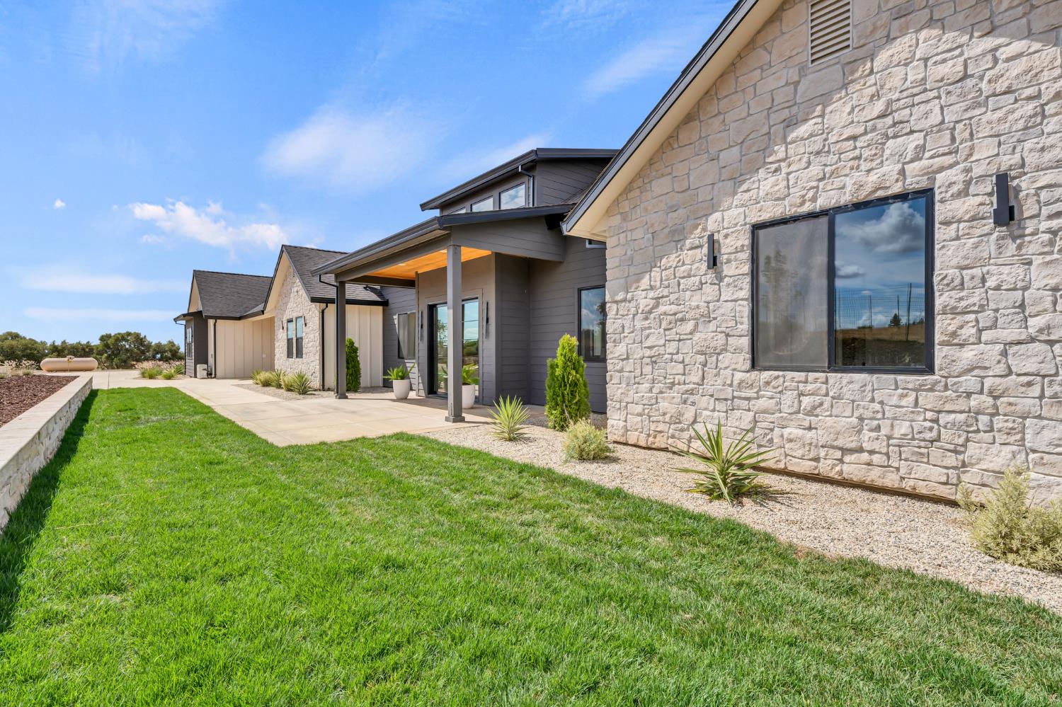 331 Big Ben Road Lincoln, CA 95648 - Photo 2 of 79 View of front