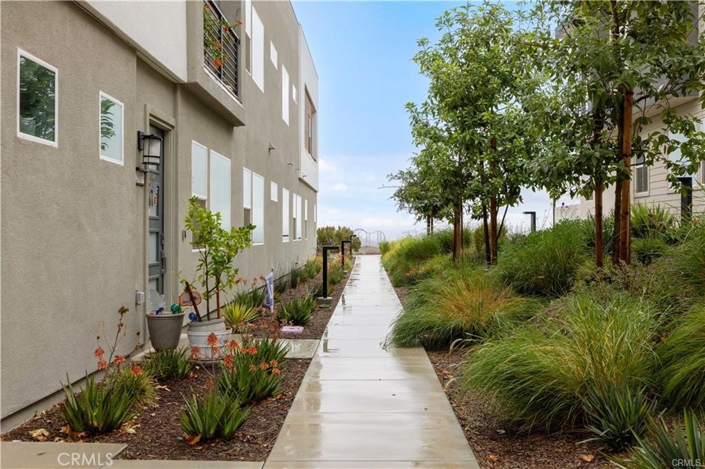 26799 Keystone Loop Valencia, CA 91381 - Photo 42 of 71