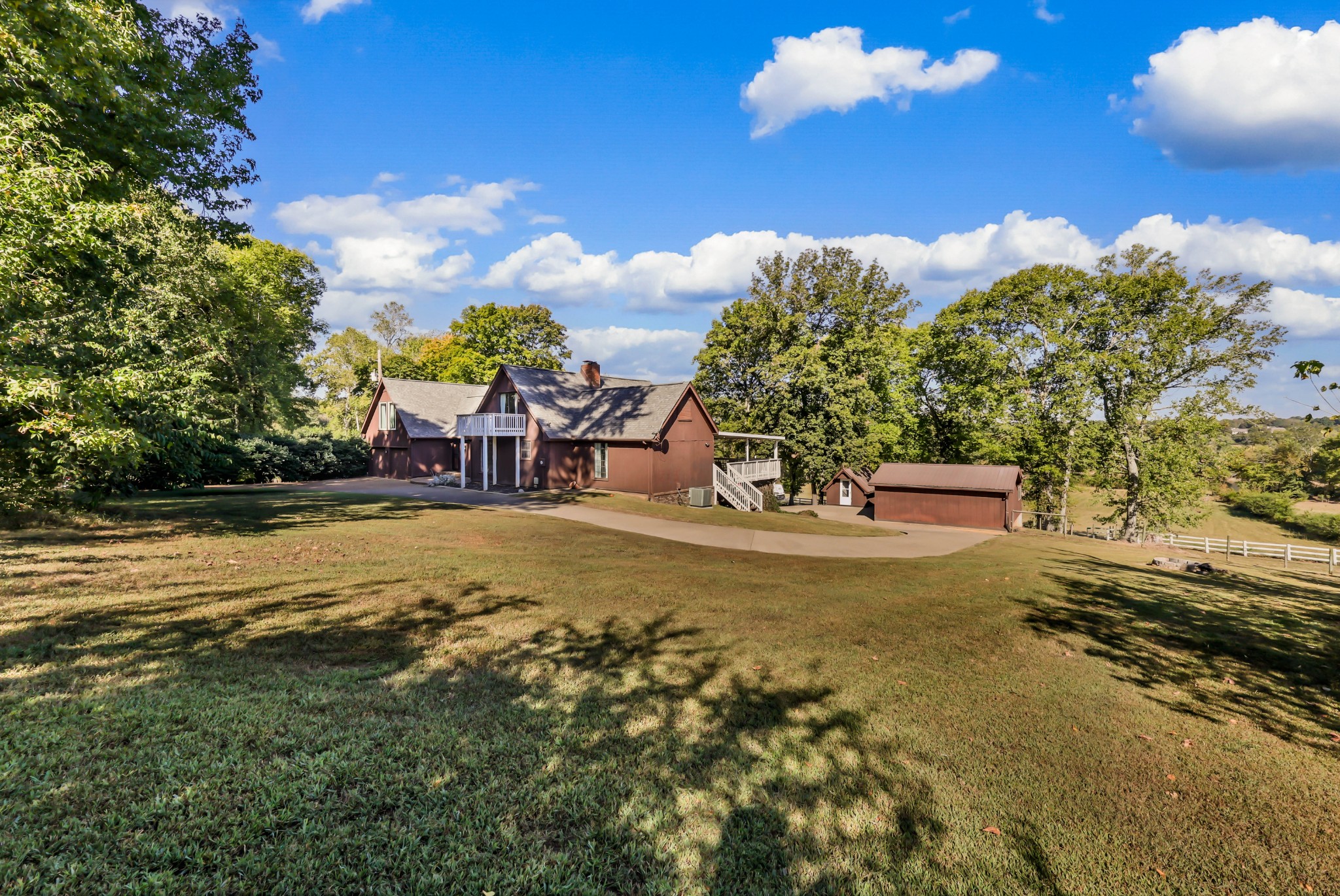 361 Salem Road Clarksville, TN 37040 - Photo 3 of 62 Gallery Image 3