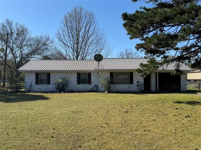 $295,000 | 176 Cr 45080 Powderly Tx 75473, Powderly, TX 75473