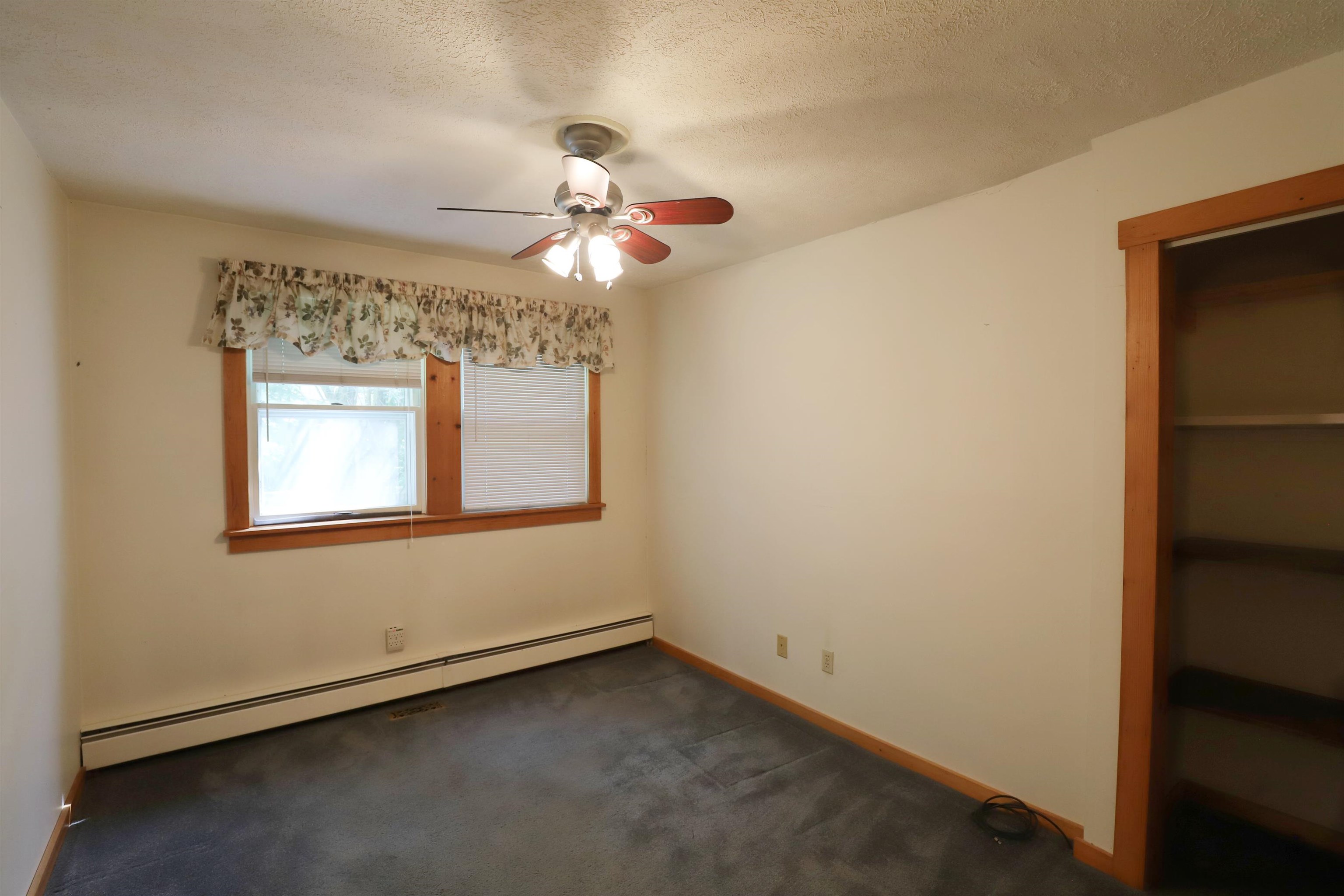 7298 North Nichols Road Flushing, MI 48433 - Photo 20 of 34 50152909-08a44d70-7c06-4f92-bff0-fa25c72d42fa.JPG