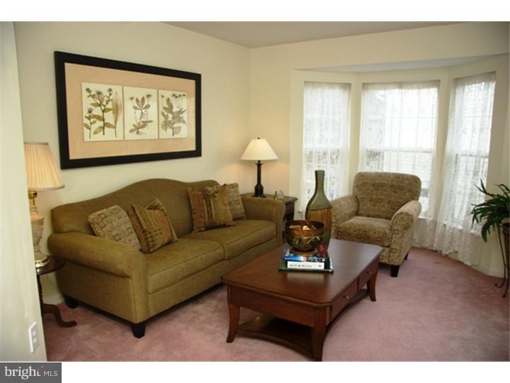 416 Winding Stream Road Spring City, PA 19475 - Photo 9 of 25 Living Room