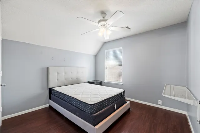 $2,100 | 16602 Grenada Falls Drive, Houston, TX 77095