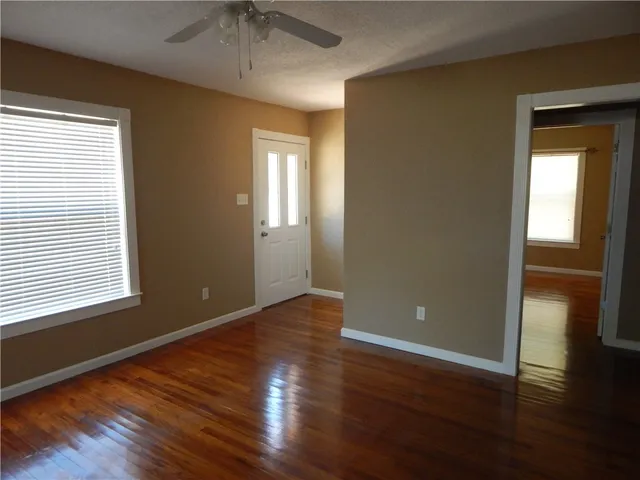 $1,650 | 330 East Cedar Street, Bertram, TX 78605