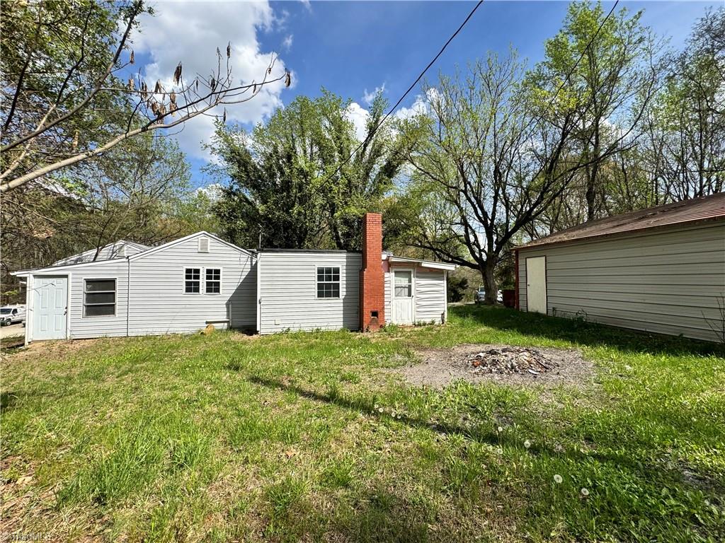 1535 East Fairfield Road High Point, NC 27263 - Photo 3 of 9