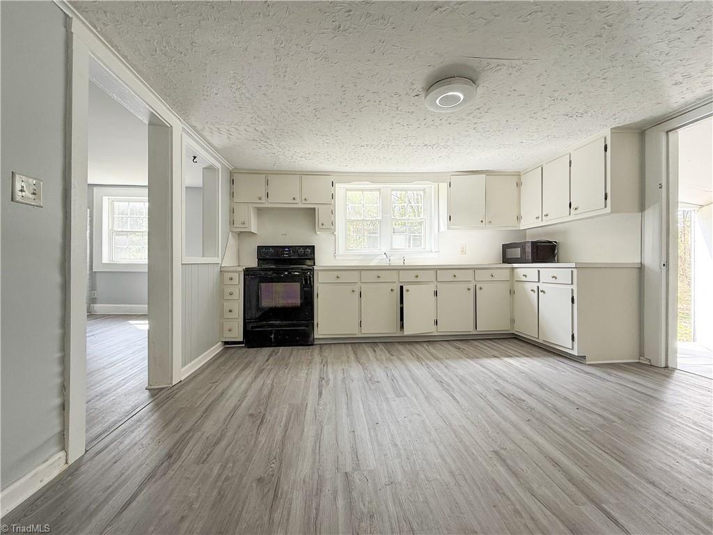 1535 East Fairfield Road High Point, NC 27263 - Photo 8 of 9