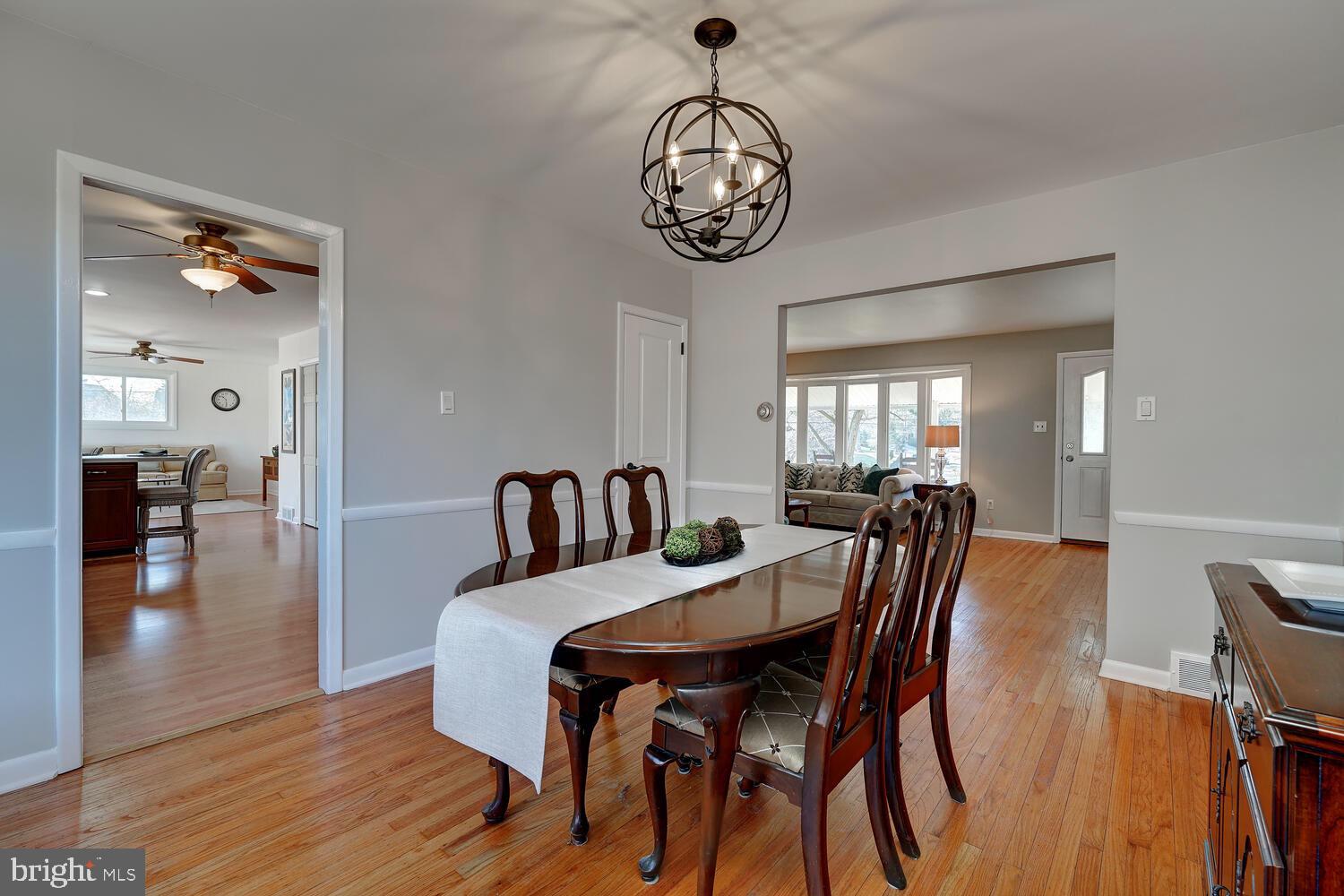205 Foxcroft Road Broomall, PA 19008 - Photo 7 of 26 Dining Room looking into Kitchen and Living Room