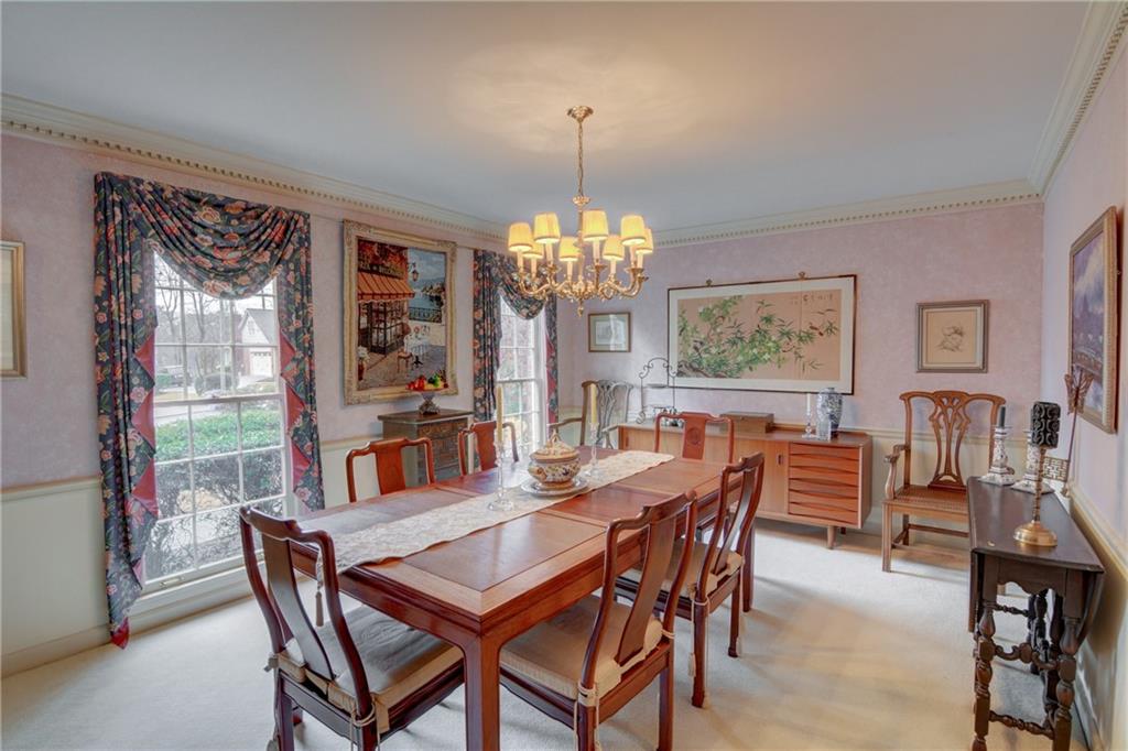 5305 Redfield Road Atlanta, GA 30338 - Photo 6 of 53