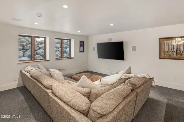 $9,950,000 | 2764 South Frontage Road West, Vail, CO 81657