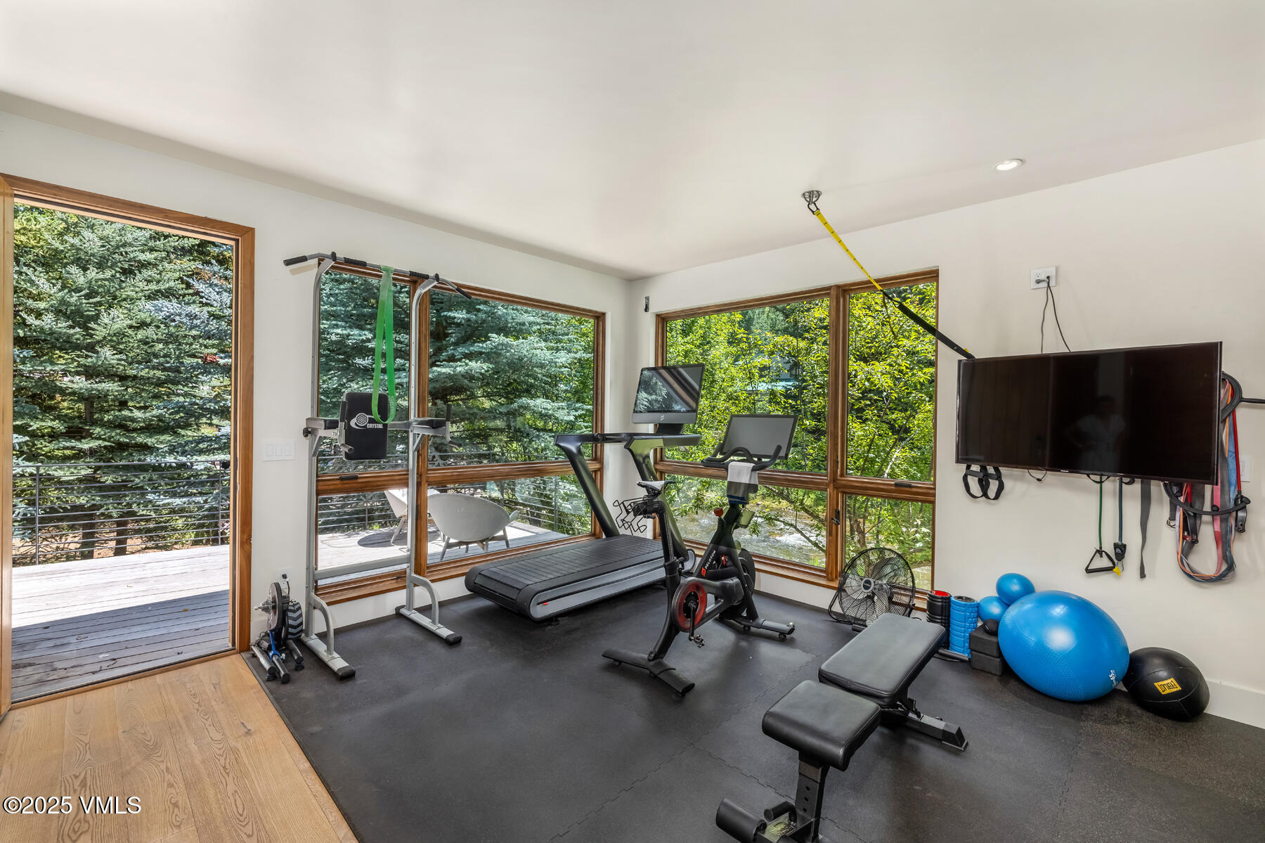 2764 South Frontage Road West Vail, CO 81657 - Photo 39 of 68 Gym