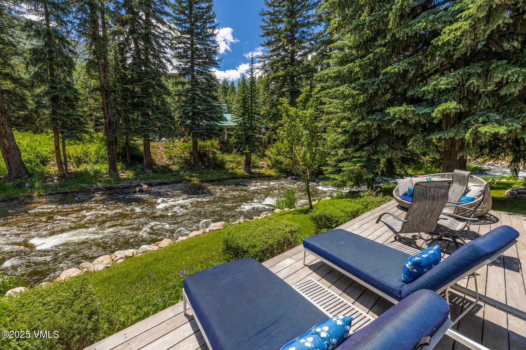 2764 South Frontage Road West Vail, CO 81657 - Photo 47 of 68 Patio