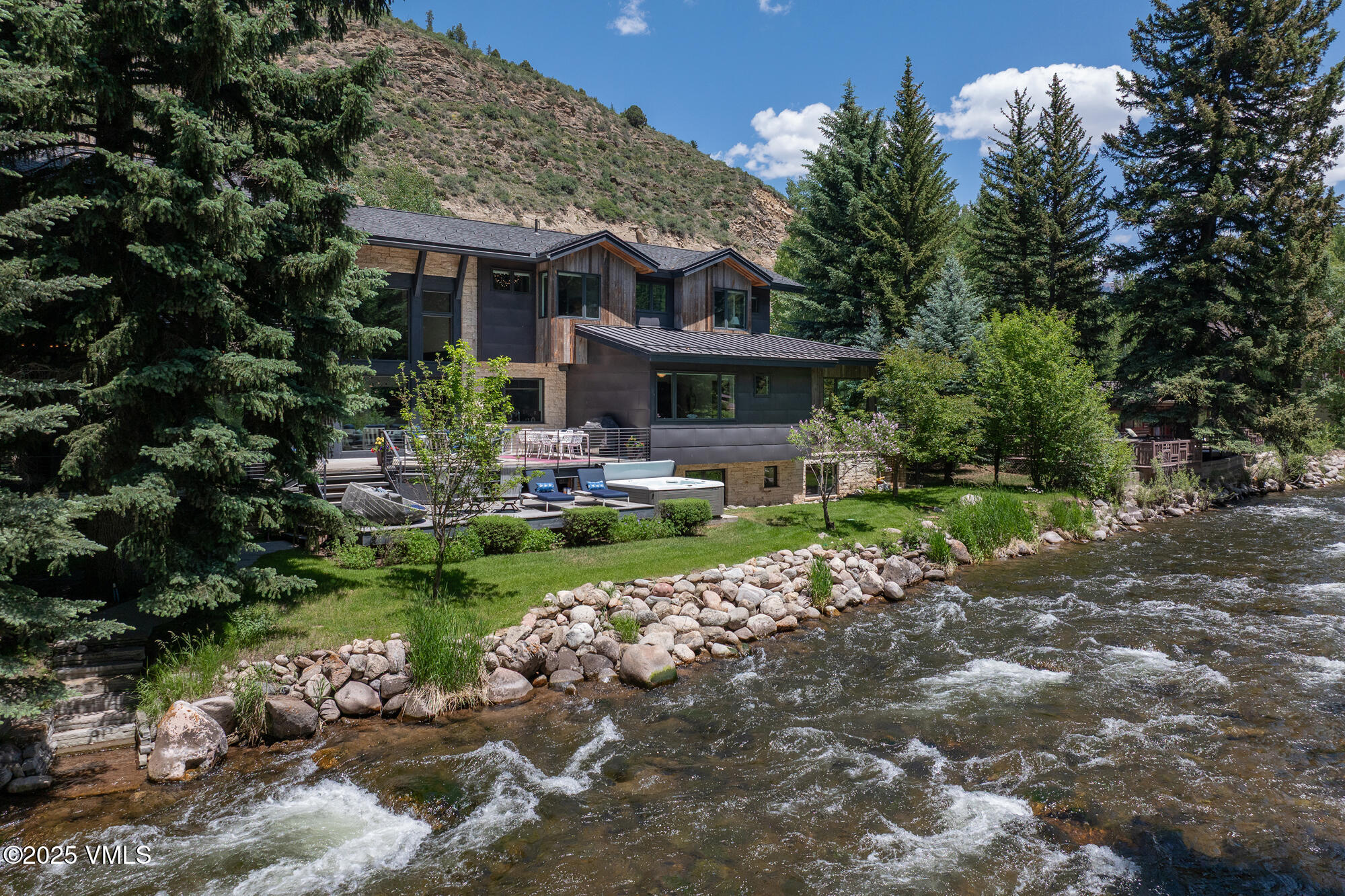 2764 South Frontage Road West Vail, CO 81657 - Photo 58 of 68 Exterior