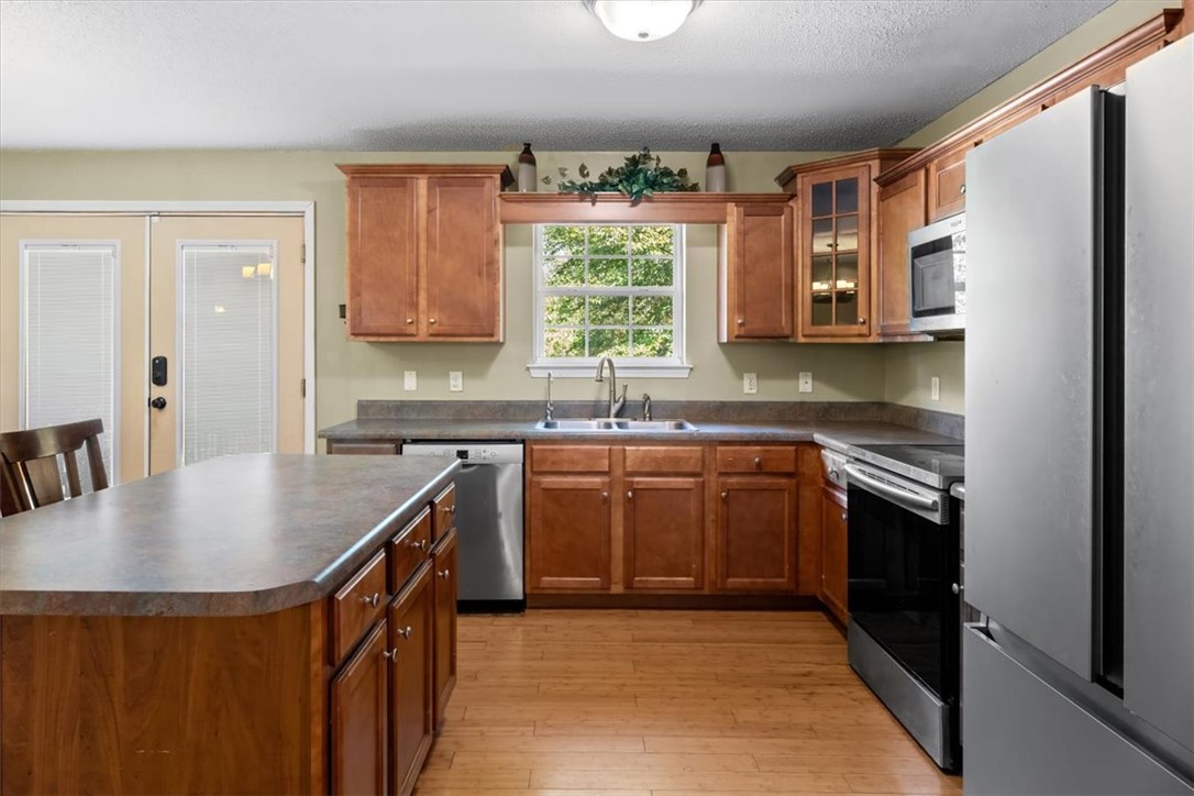 232 Ike Road Six Mile, SC 29682 - Photo 10 of 30 Gallery Image 10