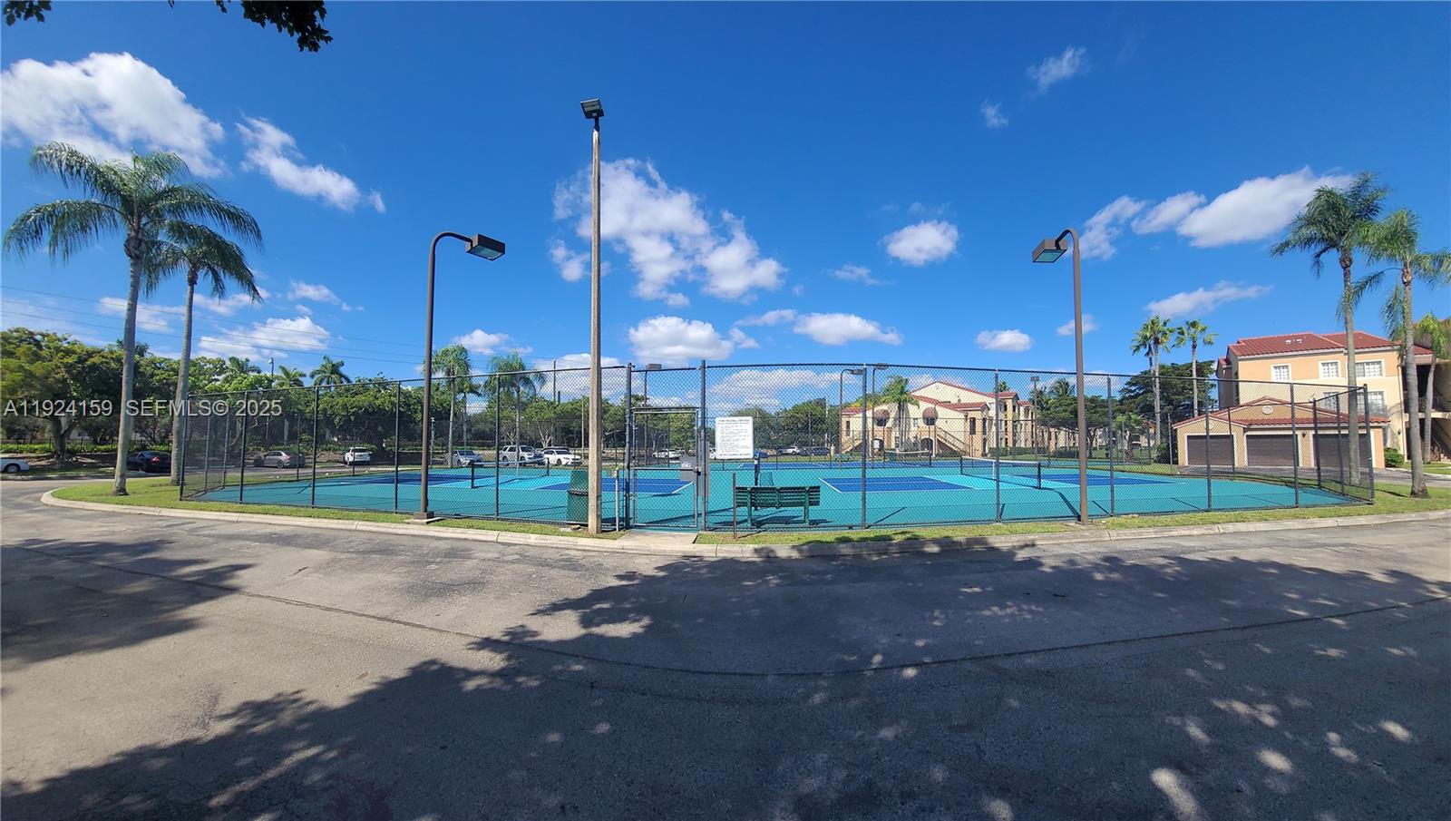 2133 Renaissance Boulevard, Unit 306 Miramar, FL 33025 - Photo 31 of 32 a view of a basketball court