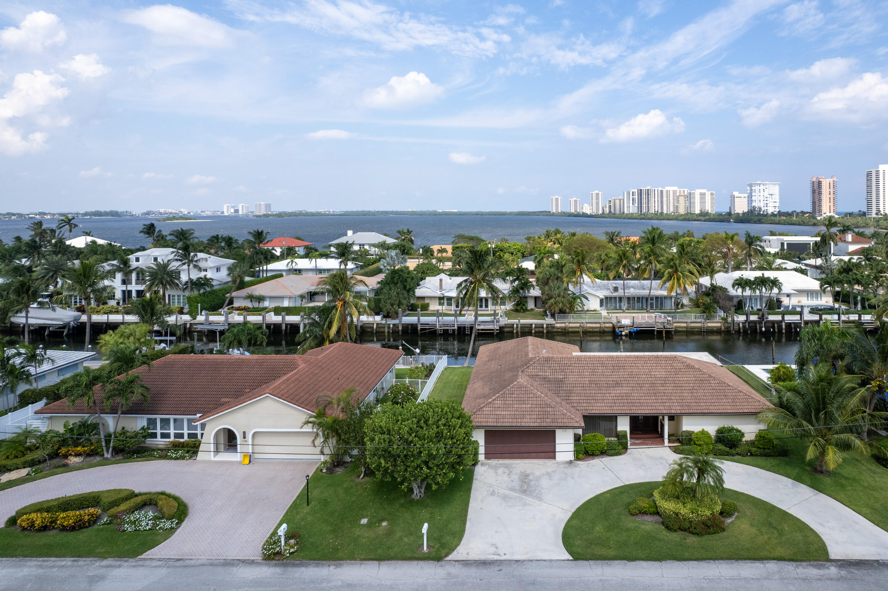 1170 Fairview Lane Singer Island, FL 33404 - Photo 3 of 31 1170_Fairview_03_MLS