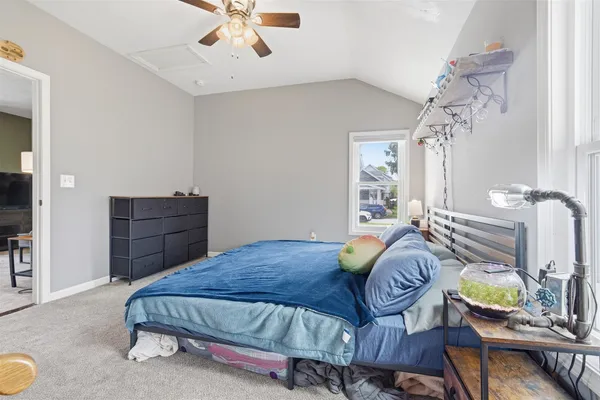 $148,000 | 301 West Graham Street, Bloomington, IL 61701