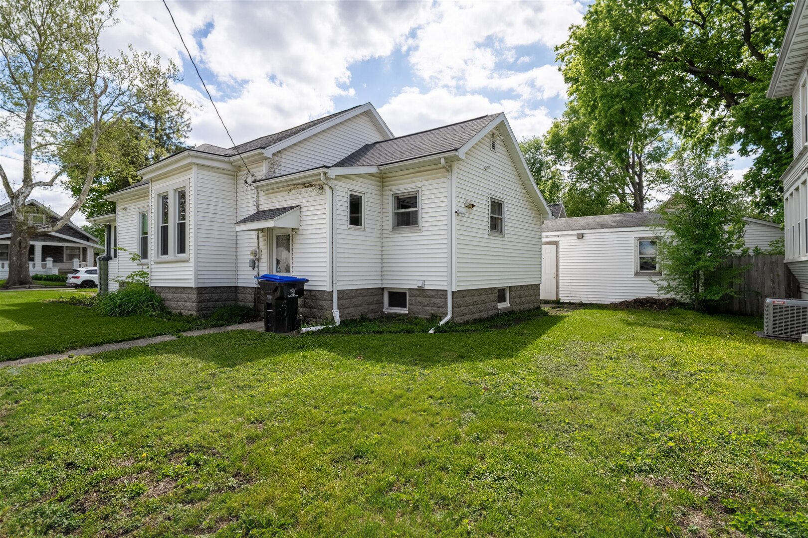 301 West Graham Street Bloomington, IL 61701 - Photo 26 of 27