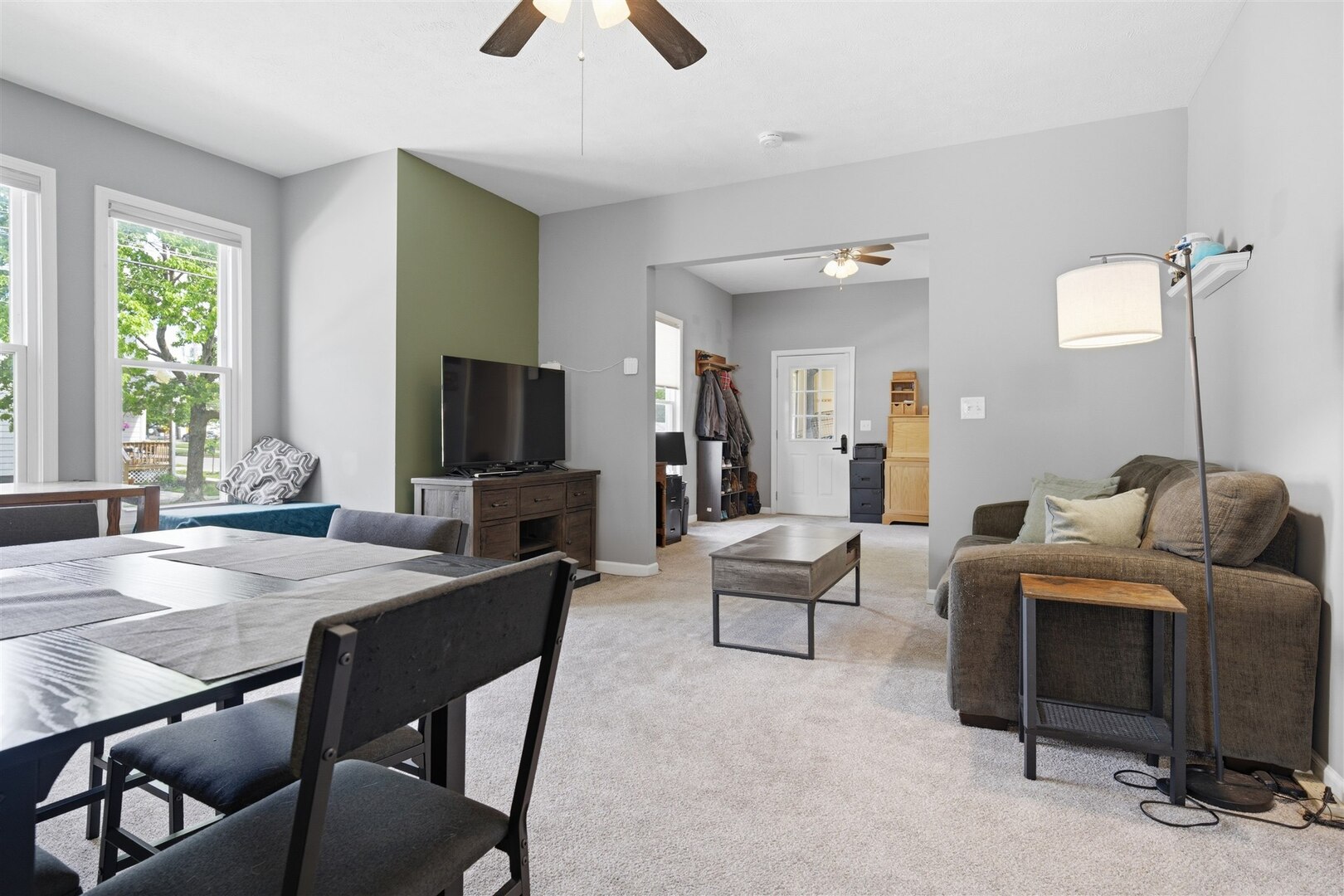 301 West Graham Street Bloomington, IL 61701 - Photo 7 of 27