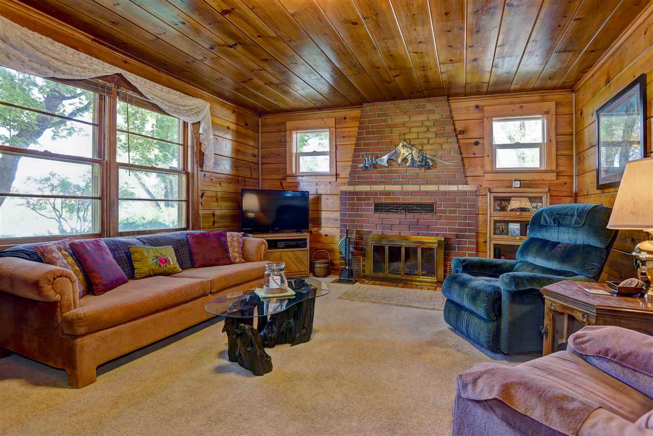 32312 North Division Road Deer Park, WA 99006 - Photo 2 of 20 Gallery Image 2