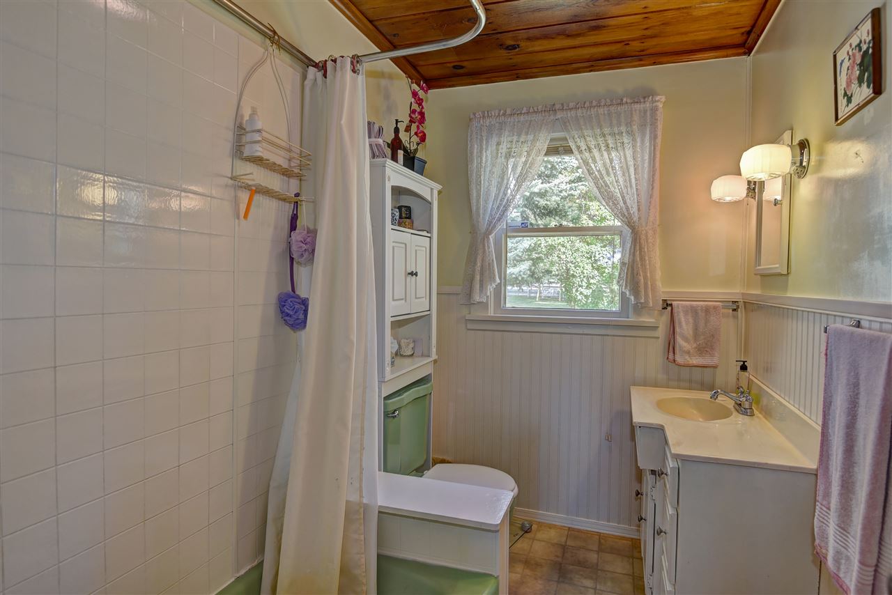 32312 North Division Road Deer Park, WA 99006 - Photo 9 of 20 Gallery Image 9