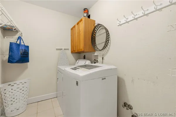 $390,000 | 60 Old Woodbridge Court, Camdenton, MO 65020