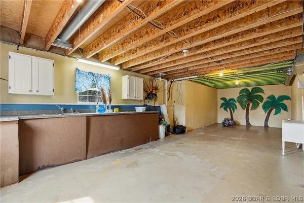 $390,000 | 60 Old Woodbridge Court, Camdenton, MO 65020