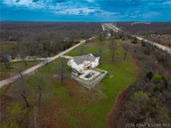 $390,000 | 60 Old Woodbridge Court, Camdenton, MO 65020