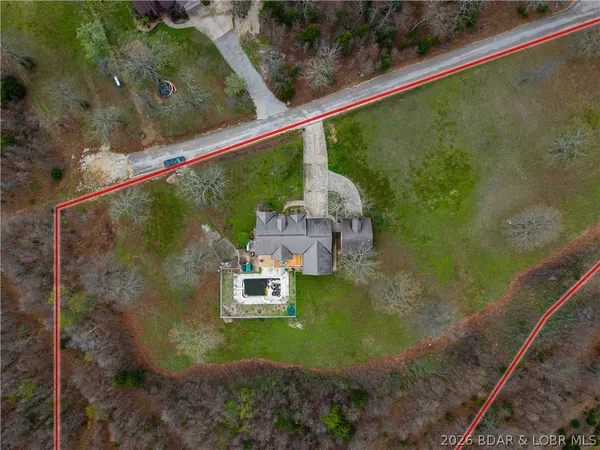 $390,000 | 60 Old Woodbridge Court, Camdenton, MO 65020